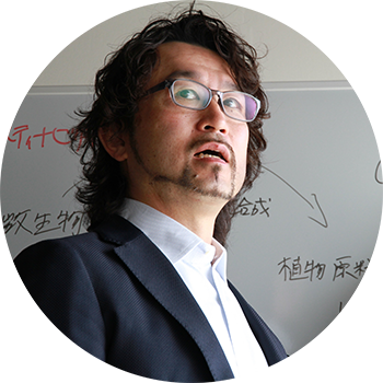 代表取締役　鈴木啓太